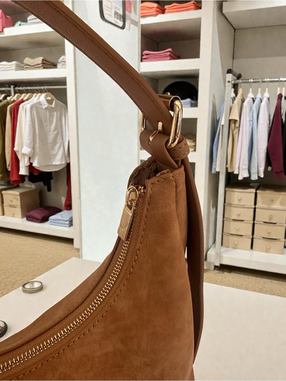 Hobo Shoulder Bag in Tan - Picture 3 of 5